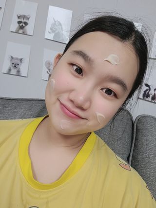 카오리온코스메틱스 사카로미세스와 시카의 만남        릴리피 릴렉싱 크림 진정한 탄력을 경험해보세요 — 5점을 준 리뷰어가 2021년 5월 올린 사용 사진