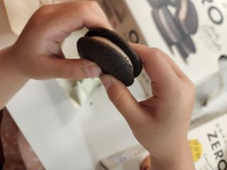 ZERO (초콜릿 칩 쿠키, 카카오 케이크, 후르츠 젤리, 아이스 콜라, 아이스 초코바) — 5점을 준 리뷰어가 2022년 6월 올린 사용 사진