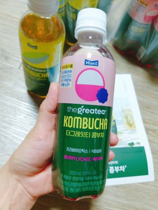더그레잇티 콤부차 300ml *12개입 (오리지널 6개+베리리치 6개) — 5점을 준 리뷰어가 2022년 7월 올린 사용 사진