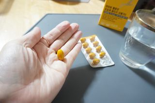 아이비웰니스 롱비다 커큐민 강황 400mg 함유 아이비 옐로우 초임계 알티지 오메가3 KD 파마 (30캡슐) — 5점을 준 리뷰어가 2024년 11월 올린 사용 사진