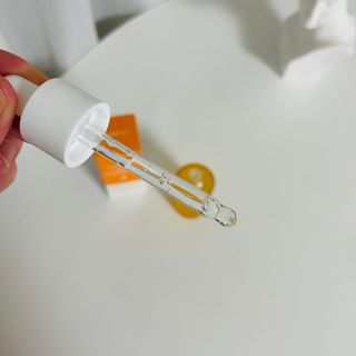 체르엠 스템앤셀 비타민 브라이트닝 에센스 30ml 1개 — 3.5점을 준 리뷰어가 2021년 6월 올린 사용 사진