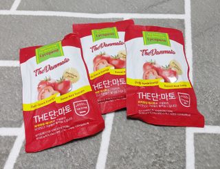 제이제이바이오 더단마토 프리미엄주스 100ml 30팩입 - 무설탕 스테비아 토마토즙 — 5점을 준 리뷰어가 2021년 11월 올린 사용 사진