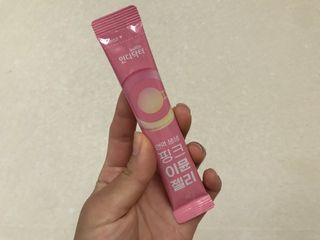 [인디닥터] 면역 생생 핑크 이뮨 젤리 — 5점을 준 리뷰어가 2022년 5월 올린 사용 사진