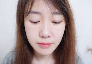 [후르디아] 눈시림없는 올영 립앤아이 리무버 — 5점을 준 리뷰어가 2024년 4월 올린 사용 사진