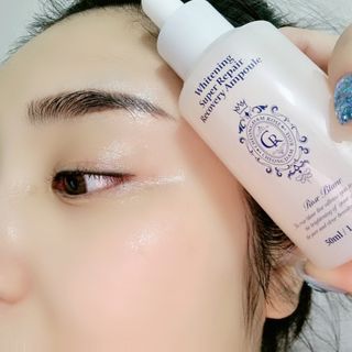 청담로즈 로즈블랑 화이트닝 슈퍼 리페어 리커버리 앰플 — 5점을 준 리뷰어가 2023년 7월 올린 사용 사진