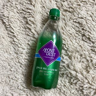 몽베스트 Montbest with Sparkling water Plain 20병 — 5점을 준 리뷰어가 2022년 12월 올린 사용 사진