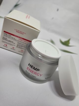 엔디어고 햄프에너지 베리어 크림 50ml — 5점을 준 리뷰어가 2022년 11월 올린 사용 사진