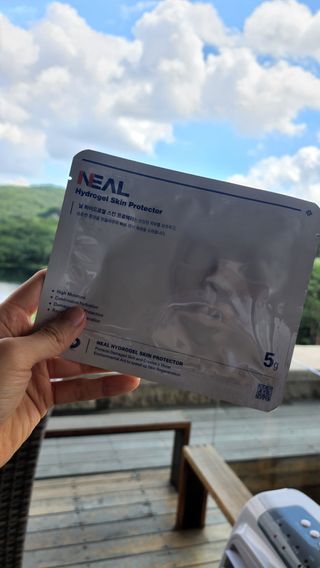 건강누리인터내셔날 닐 하이드로겔 스킨 프로텍터 골프패치 [1BOX=5매입] — 5점을 준 리뷰어가 2022년 7월 올린 사용 사진