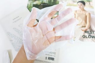 리브얼 | LIVALL 바이오셀룰로오스 마스크 레스트 앤 글로우 듀오 33ml  (2매) & 블루미 레스트 포션 — 5점을 준 리뷰어가 2022년 8월 올린 사용 사진