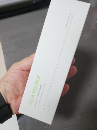 아이토리 시카 앰플 더블 클렌저 — 5점을 준 리뷰어가 2022년 12월 올린 사용 사진