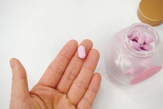 트루헬퍼 쁘띠특급 글루타치온 히알루론산 1박스 2개월분 — 5점을 준 리뷰어가 2023년 2월 올린 사용 사진