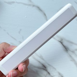 아카라 어두울 때 포근하게 감싸주는 스마트 무선 센서등(2SET) — 4점을 준 리뷰어가 2022년 4월 올린 사용 사진