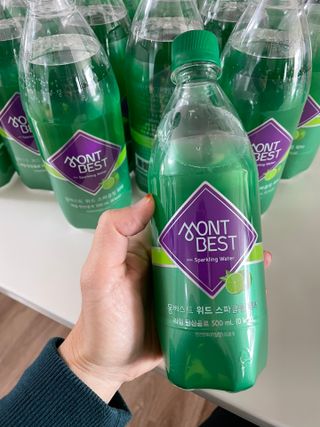 몽베스트 Montbest with Sparkling water Lime20병 — 4점을 준 리뷰어가 2021년 10월 올린 사용 사진