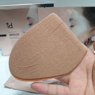 아이디플라코스메틱 아이디 페이스핏 마이너스 밴드 v2 — 4점을 준 리뷰어가 2021년 5월 올린 사용 사진