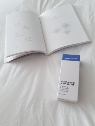더마포레스트 모이스처라이징 아쿠아크림 / 수분크림 히알루론산 펩타이드 보습 미백 주름개선 — 5점을 준 리뷰어가 2021년 6월 올린 사용 사진