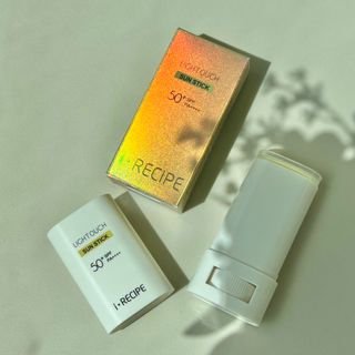 아이레시피 라이트터치 선스틱 15g (SPF50+, PA++++) — 5점을 준 리뷰어가 2023년 4월 올린 사용 사진
