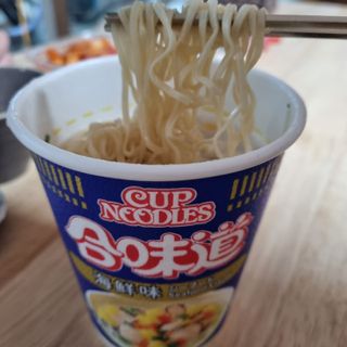 NISSIN 닛신 컵누들  4종 - 씨푸드오리지날, 씨푸드 스파이시, 씨푸드 커리, 씨푸드 XO소스 — 5점을 준 리뷰어가 2021년 10월 올린 사용 사진