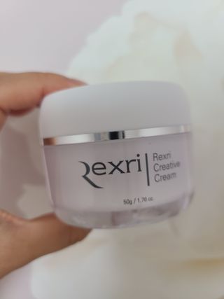 렉스리 크리에이티브 크림  Rexri Creative Cream — 5점을 준 리뷰어가 2022년 7월 올린 사용 사진