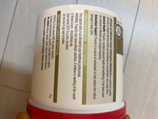 Swisse 스위스 고함량 프로폴리스 2,000mg 210정 — 5점을 준 리뷰어가 2021년 11월 올린 사용 사진