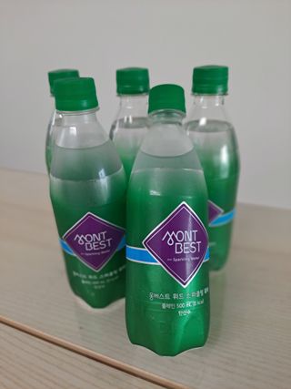 몽베스트 Montbest with Sparkling water Plain 20병 — 5점을 준 리뷰어가 2022년 6월 올린 사용 사진