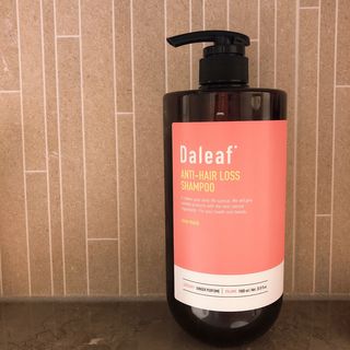 달리프 진저 베러 퍼퓸 탈모 완화 샴푸 1000ml 향 3종 — 4점을 준 리뷰어가 2020년 12월 올린 사용 사진
