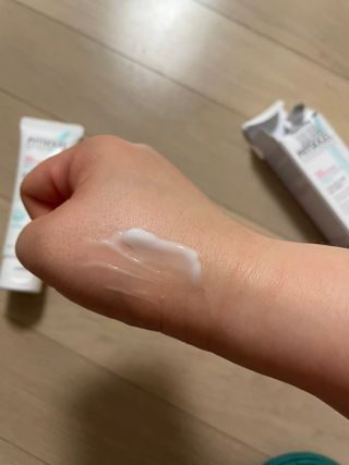 피지오겔 레드수딩 시카밸런스 크림 50ml — 5점을 준 리뷰어가 2022년 4월 올린 사용 사진