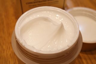 Dr.느루벗 느루벗 링클 솔루션 콘센트레이트 스네일 탄력 달팽이 크림 80g — 5점을 준 리뷰어가 2021년 2월 올린 사용 사진