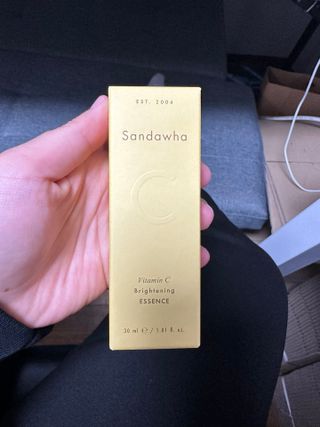스킨큐어 산다화 비타민c 화이트닝 에센스 30ml — 5점을 준 리뷰어가 2023년 10월 올린 사용 사진