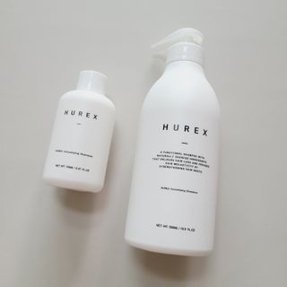 [HUREX] 휴렉스 볼류마이징 탈모완화 기능성 샴푸 본품+휴대용 — 5점을 준 리뷰어가 2021년 8월 올린 사용 사진