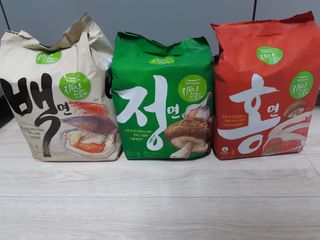 [풀무원] 자연은맛있다 정면, 백면, 홍면  세트 — 5점을 준 리뷰어가 2021년 4월 올린 사용 사진