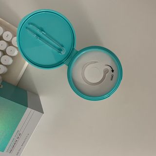 리더스코스메틱 리더스 카밍 바이오틱스 퀵 수딩 패드 — 5점을 준 리뷰어가 2022년 4월 올린 사용 사진
