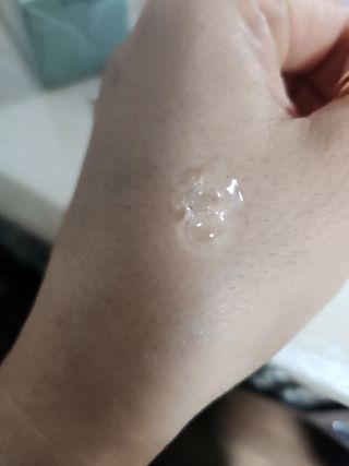 나우 [리브엠] 화해 1등 수분앰플 , 엑소코어 워터풀 텐션 앰플 — 4점을 준 리뷰어가 2024년 12월 올린 사용 사진