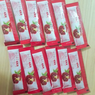 헬스업_쁘띠쁘띠석류콜라겐젤리_20g x 14포 — 5점을 준 리뷰어가 2021년 1월 올린 사용 사진