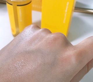 랑벨 비타 에너지 잡티 앰플 50ml 고농축 비타민, 저자극, 수분 촉촉, 미백 앰플 — 5점을 준 리뷰어가 2022년 4월 올린 사용 사진
