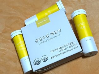 [슬림드랍 레몬맛] 건기식 다이어트 보조제 겸 비타민 — 5점을 준 리뷰어가 2022년 1월 올린 사용 사진