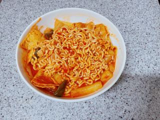 응큼떡볶이 — 5점을 준 리뷰어가 2021년 3월 올린 사용 사진