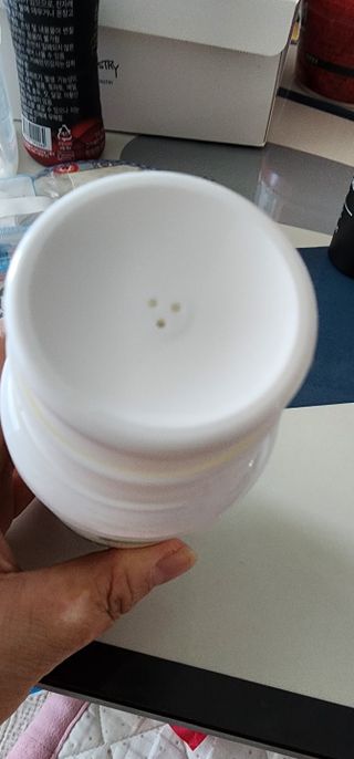 whol 키토클린 200ml - 항균항바이러스 강아지 눈 코 입 귀 세정탈취 고양이 턱드름제거 무향 워터리스 대용량 — 5점을 준 리뷰어가 2022년 10월 올린 사용 사진