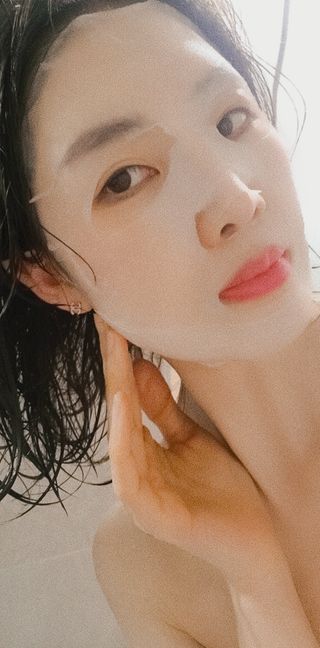 태그스킨 4스텝 주름개선 피부미백 영양 마스크팩 3개 세트(최신버전) — 5점을 준 리뷰어가 2022년 3월 올린 사용 사진