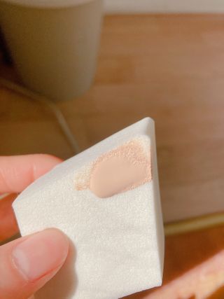 툴앤썸 로즈골드 에디션 치크or쉐딩 브러시+밀키 내추럴 스펀지+호빵 곤약 스펀지 — 5점을 준 리뷰어가 2021년 2월 올린 사용 사진
