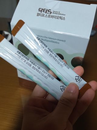 닥터s 멀티포스트바이오틱스 — 5점을 준 리뷰어가 2021년 3월 올린 사용 사진