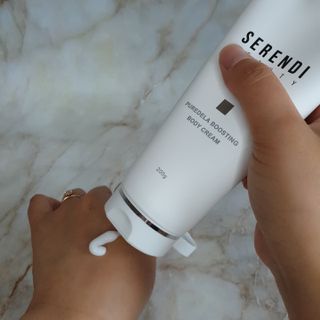 세렌디뷰티 퓨어델라 부스팅 바디크림 — 5점을 준 리뷰어가 2021년 7월 올린 사용 사진