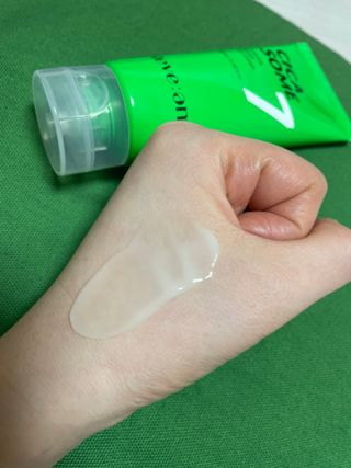 나우_ [리브엠] 화해 Best pick! 진정천재! 시카좀 카밍 워터 젤 크림 — 5점을 준 리뷰어가 2025년 2월 올린 사용 사진