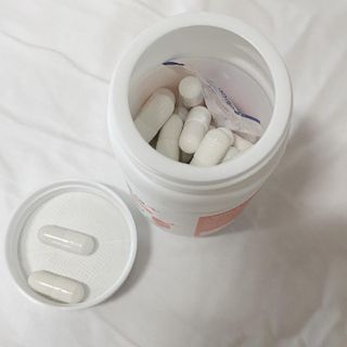 프리마인 성큼다가온 봄, 이너뷰티를 챙겨야 피부도 화사하게, 컨디션도 활기차게. 흡수율을 높인 고효율 비타민. — 4.5점을 준 리뷰어가 2022년 8월 올린 사용 사진