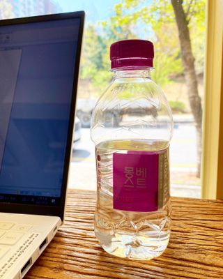 몽베스트 [MONTBEST] 330mL 20병 — 4점을 준 리뷰어가 2022년 4월 올린 사용 사진