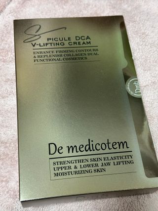 MF[더메디코템] 스피큘 DCA V리프팅 크림 — 5점을 준 리뷰어가 2024년 4월 올린 사용 사진