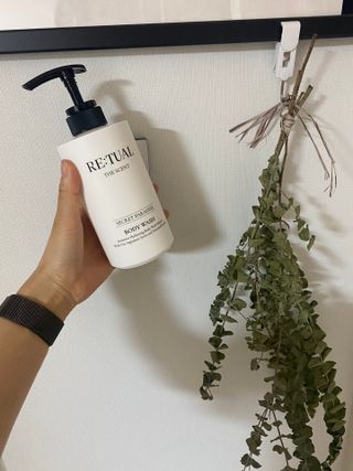 레츄얼 더 센트 바디워시 시크릿 파라다이스(500ml) — 5점을 준 리뷰어가 2022년 6월 올린 사용 사진