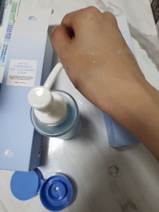 페브유 / FABYOU 페브유 pH5.5 캐모마일 젤 클렌징 폼 + 클렌징 오일 + 토너 3종 세트 — 5점을 준 리뷰어가 2021년 6월 올린 사용 사진