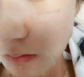 세뚜아(Cettua) 나우[세뚜아] 모이스처 밸런싱 페이셜 마스크 Cettua Moisture Balancing Facial Mask 4매 — 5점을 준 리뷰어가 2023년 12월 올린 사용 사진