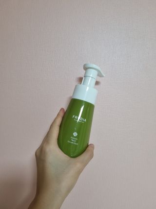 [후르디아] 아보카도 약산성 비건 여성 청결제 — 5점을 준 리뷰어가 2021년 7월 올린 사용 사진