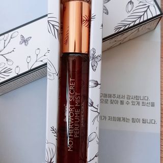 브에노 마더워트 시크릿 퍼퓸 미스트 — 5점을 준 리뷰어가 2021년 6월 올린 사용 사진